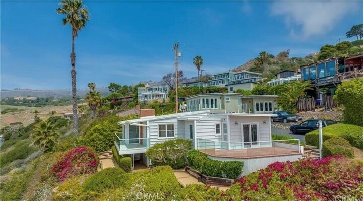 Property Photo:  122 Spindrift Lane  CA 90275 