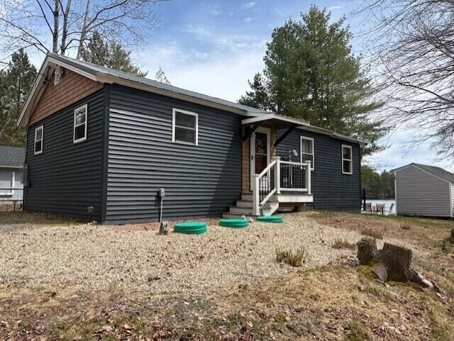 Property Photo:  156 Sandy Point Road  ME 04073 