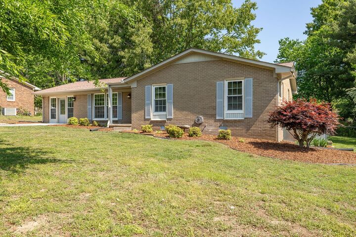 Property Photo:  1606 Whippoorwill Dr  TN 38464 