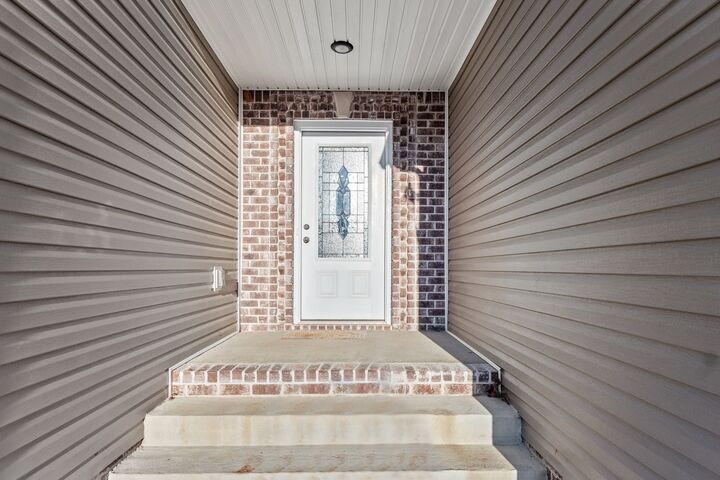 Property Photo:  858 Burley Barn Rd  TN 37042 