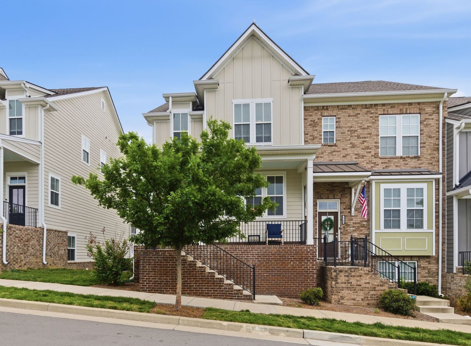Property Photo:  1746 Park Terrace Ln  TN 37135 