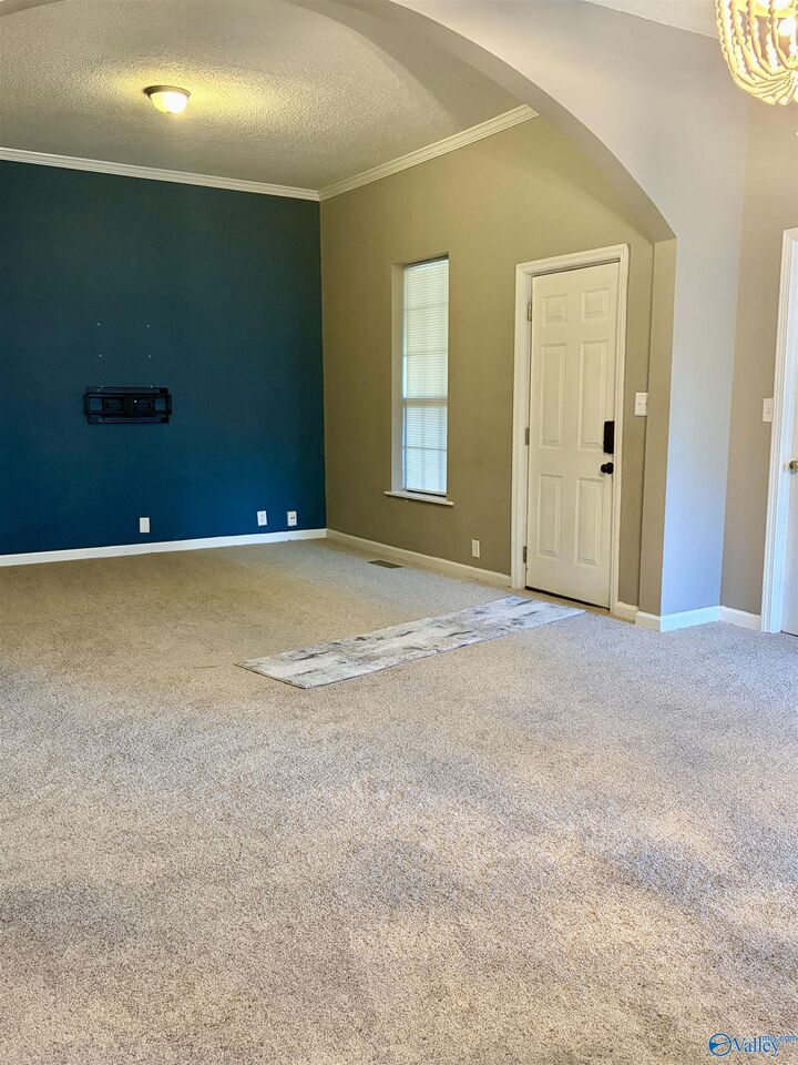 Property Photo: 2547 Pinedale Drive AL 35907