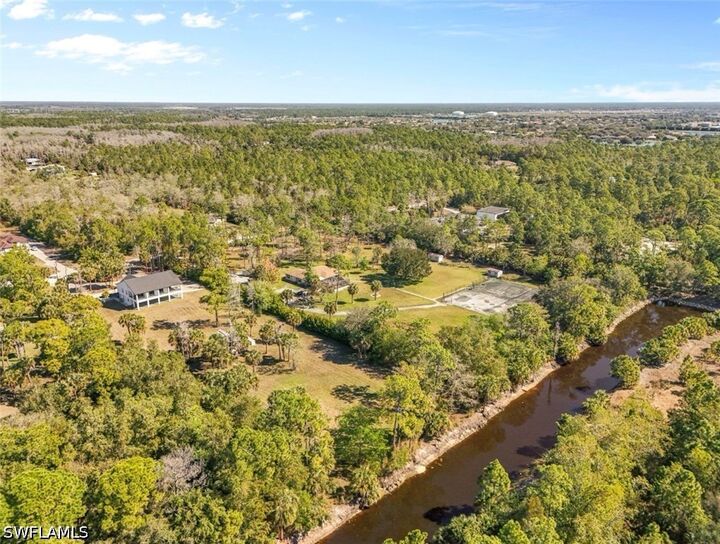 Property Photo:  240 33rd Avenue NE  FL 34120 