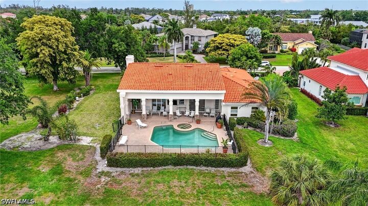 Property Photo:  16031 Forest Oaks Drive  FL 33908 