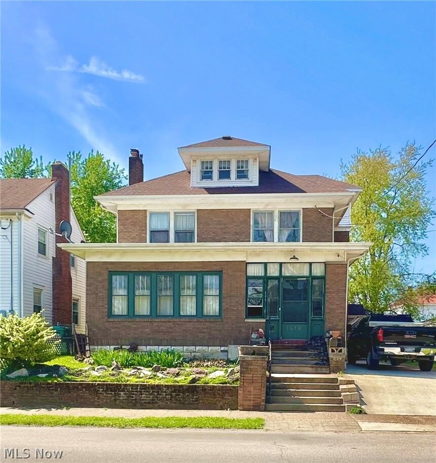 Property Photo: 1619 Lynn Street WV 26101