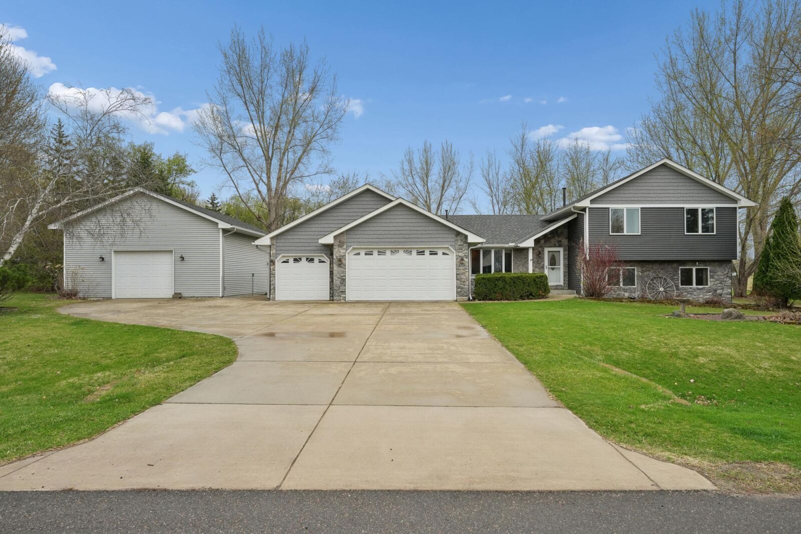 Property Photo:  9145 13th Street NE  MN 55376 