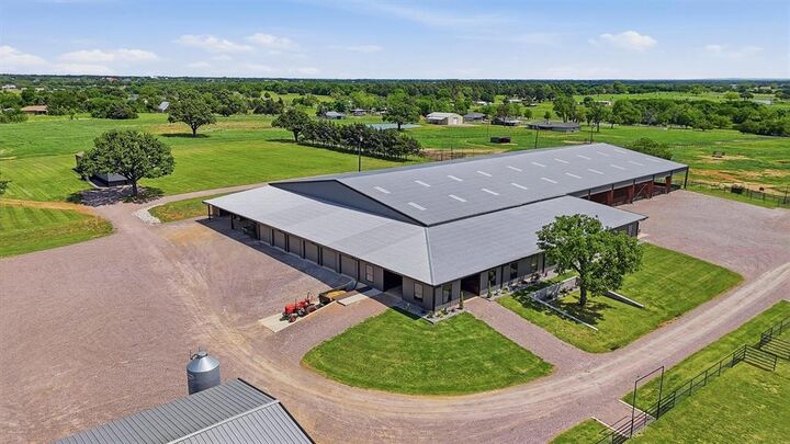 Property Photo:  1643 Roland Road  TX 76273 