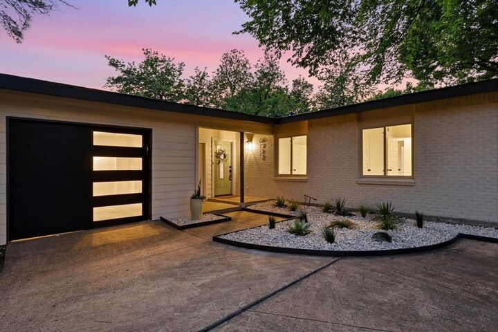 Property Photo:  6717 Pimlico Drive  TX 75214 