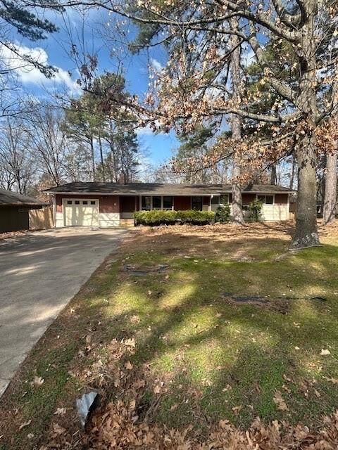 Property Photo:  6 Oxford Lane  AR 72714 