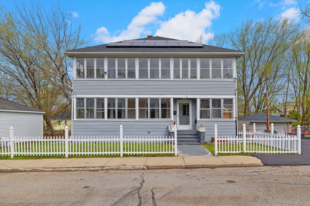 Property Photo:  6 Emmanuel St  MA 01570 