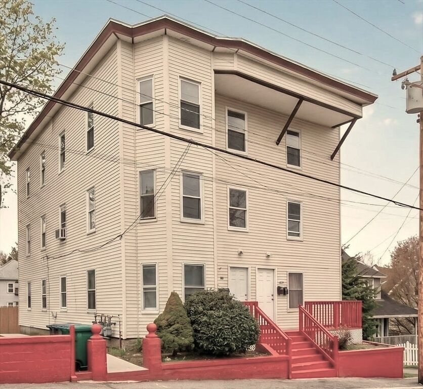 Property Photo:  66-68 Clarendon St  MA 01420 