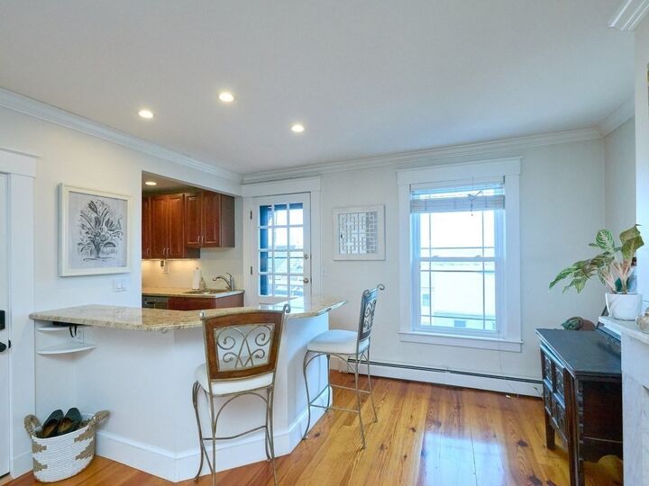 Property Photo:  289 Bunker Hill St 3  MA 02129 
