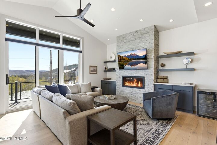 Property Photo:  4371 Frost Haven Road Road  UT 84098 