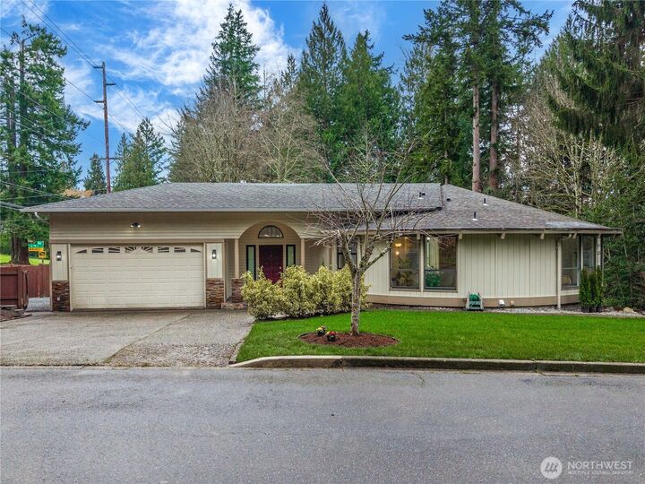 Property Photo:  20709 NE 79th Street  WA 98053 