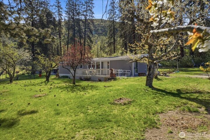 Property Photo:  5  Mountain Spring Road  WA 98843 
