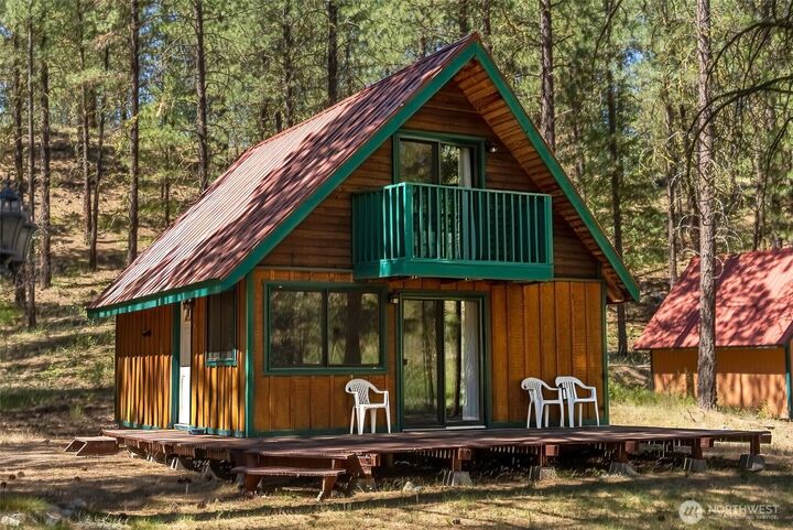 Property Photo:  93  Larkspur Drive  WA 98862 