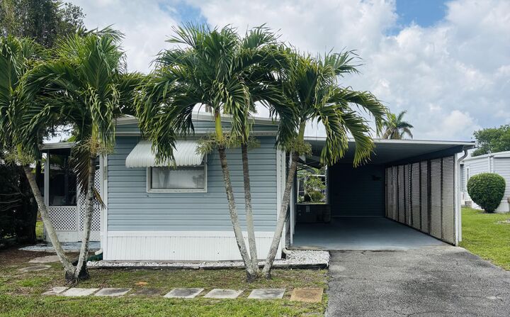 Property Photo:  12375 S Military Trail 152  FL 33436 