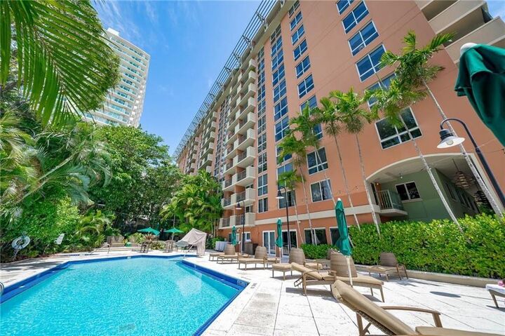 Property Photo:  2951 S Bayshore Drive 415  FL 33133 