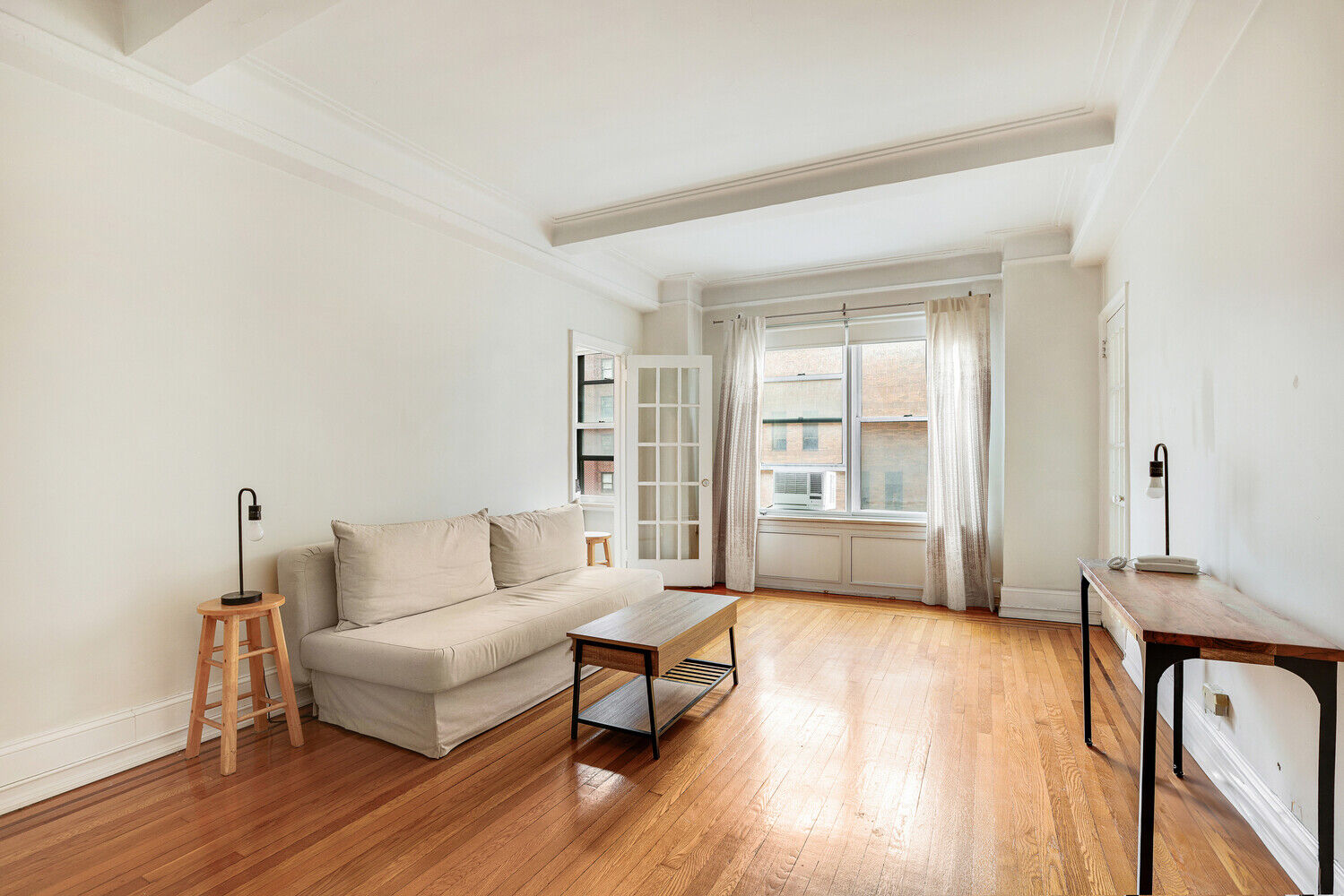Property Photo:  7 Park Avenue 12C  NY 10016 