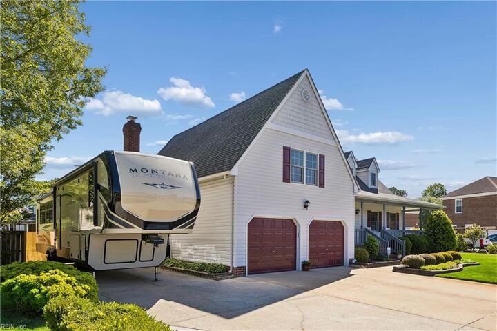 Property Photo: 2241 Margaret Dr VA 23456