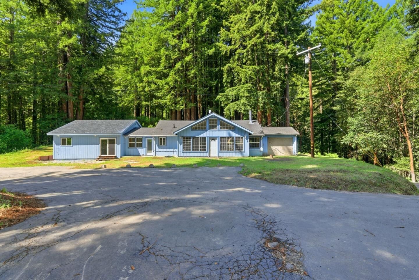 Property Photo:  1460 Tucker Road  CA 95066 