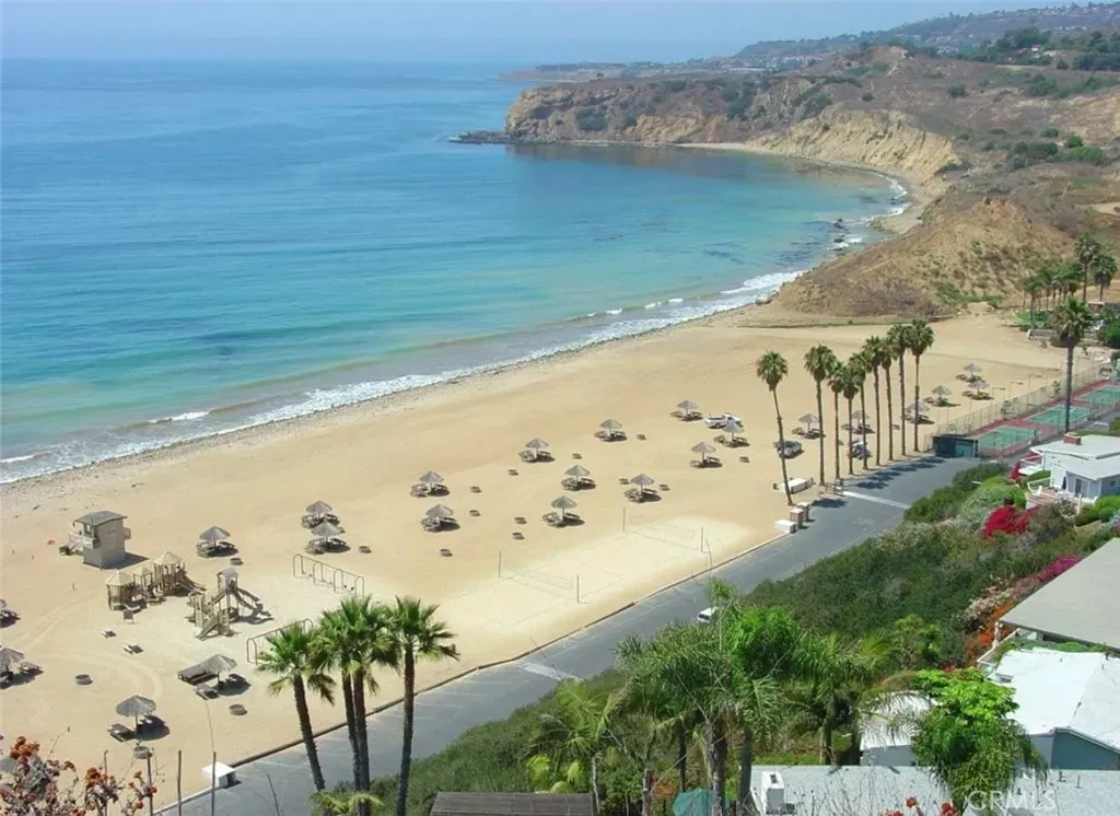 Property Photo:  122 Spindrift Lane  CA 90275 