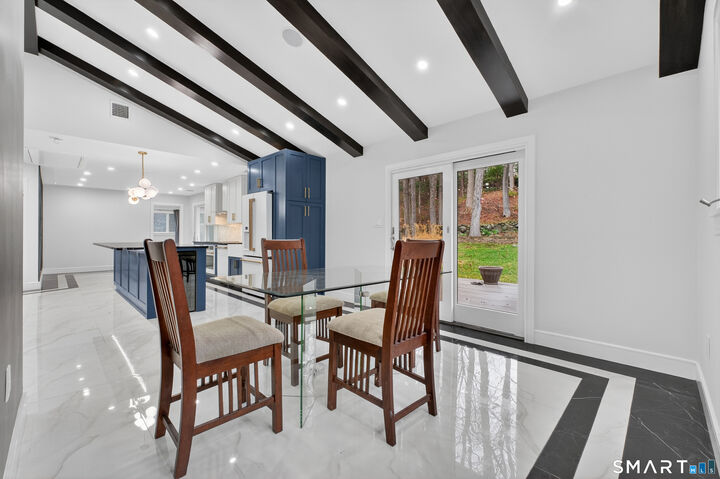 Property Photo:  6 Brighton Street  CT 06811 