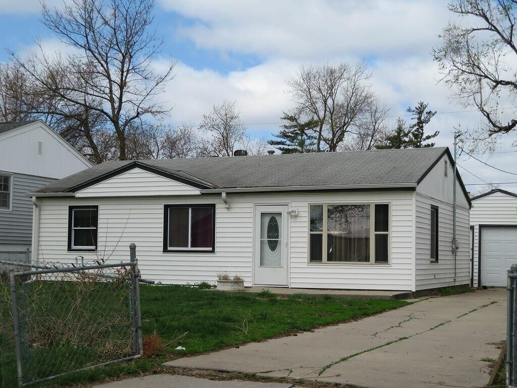 Property Photo:  4008 Ramelle Drive  IA 51501 