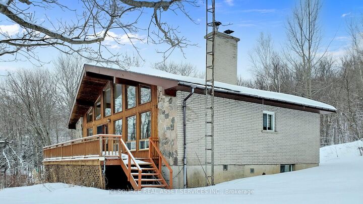 933 Ferguson Road — photo 1