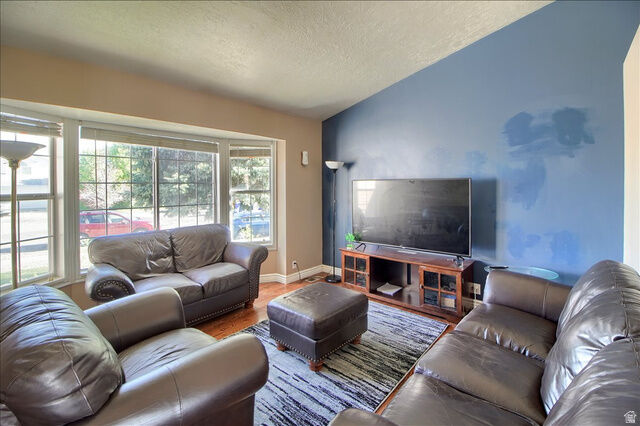 Property Photo:  5635 W Walnut Ridge Cir S  UT 84118 