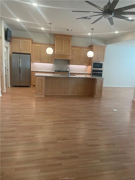 Property Photo: 2915 Bombay Court TX 77808