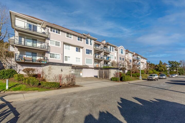 33599 2 Avenue 305 — photo 1