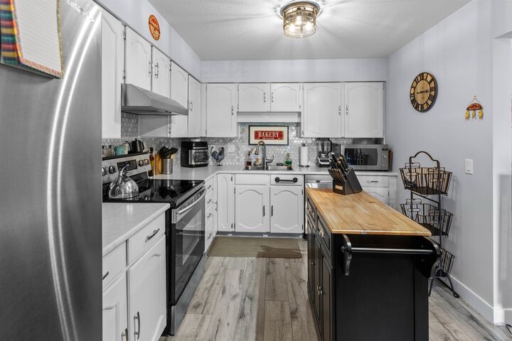 Property Photo:  2279 McCallum Road 307  BC V2S 3N7 