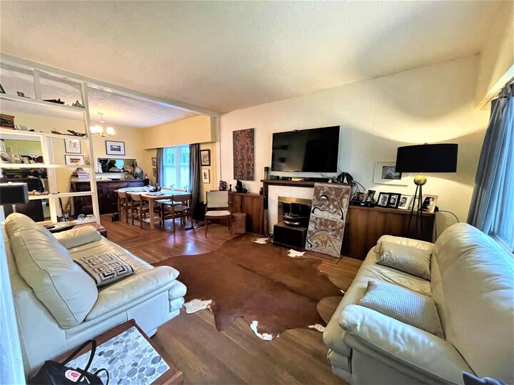 Property Photo: 3259 W 7th Avenue BC V6K 2A3