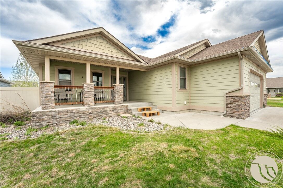 Property Photo:  2937 Providence Place  MT 59102 