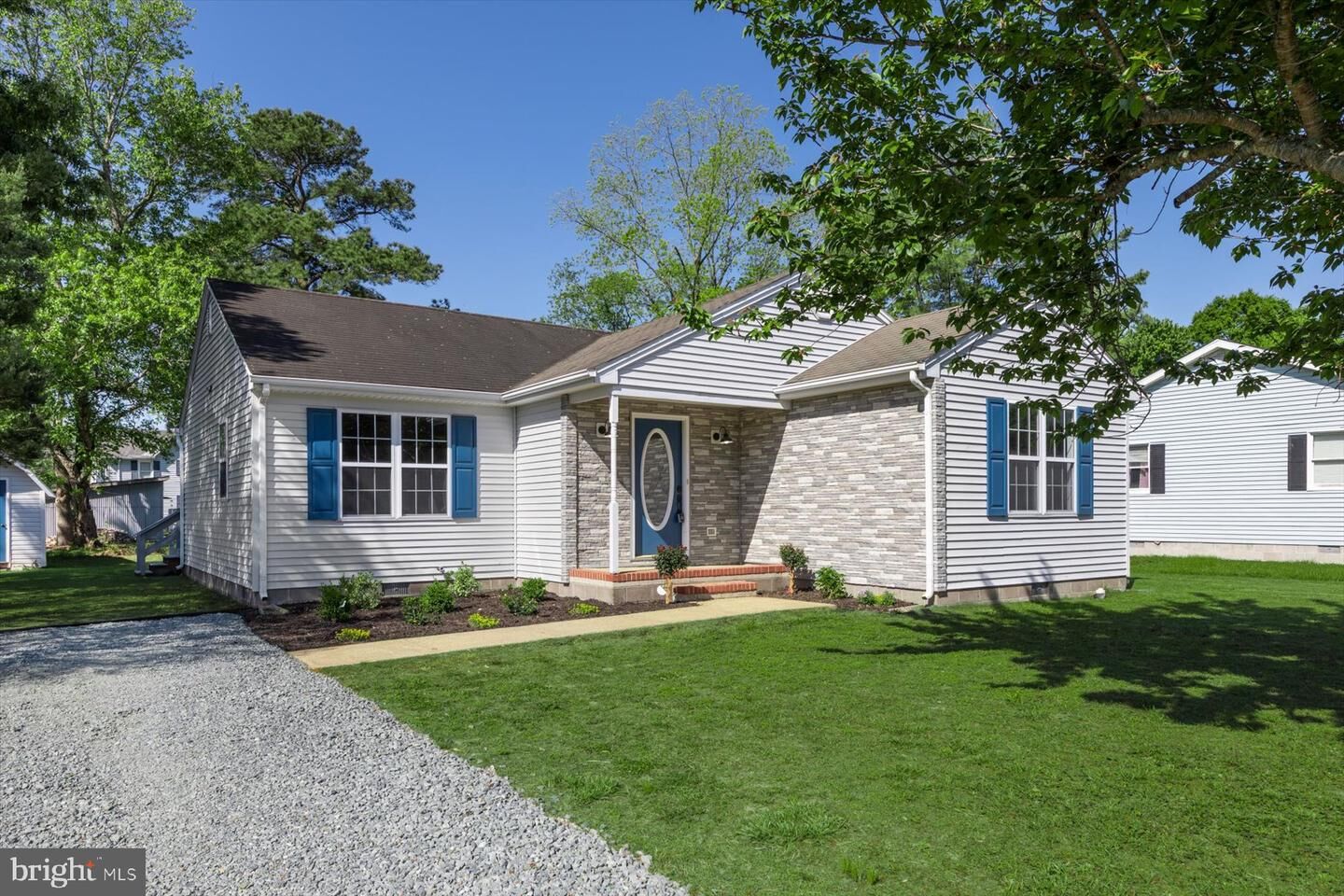 Property Photo:  210 Bradley Street  MD 21830 