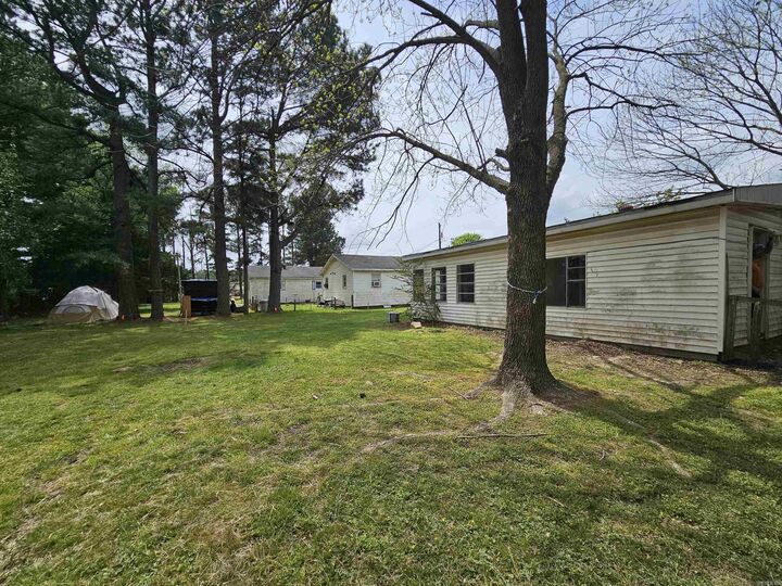Property Photo:  305 S 17th Avenue  AR 72450 