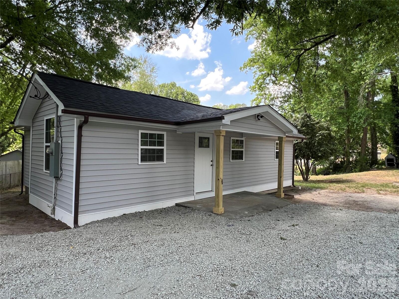Property Photo: 511 Murphy Street NC 28081