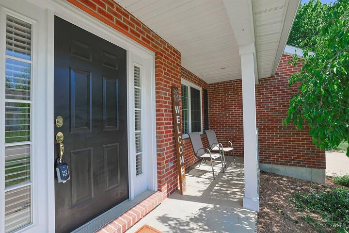 Property Photo:  1094 Valley Wood Drive  OH 45103 