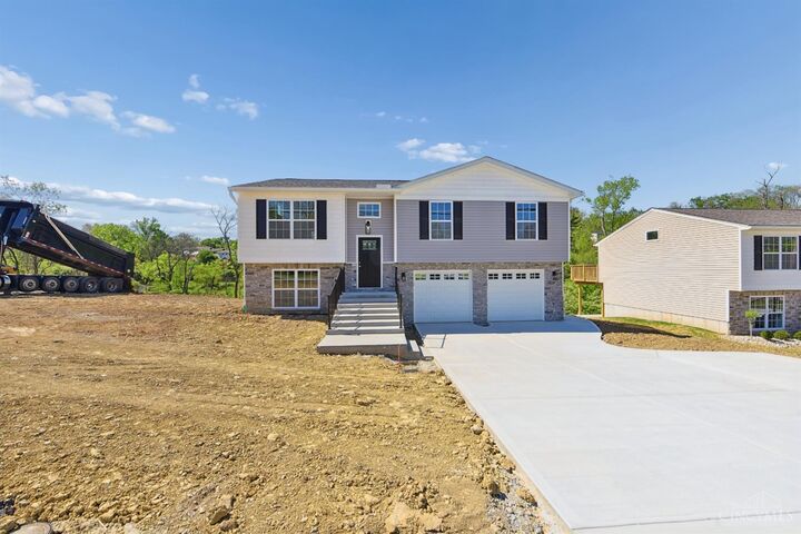 Property Photo:  1115 Compton Road  OH 45231 