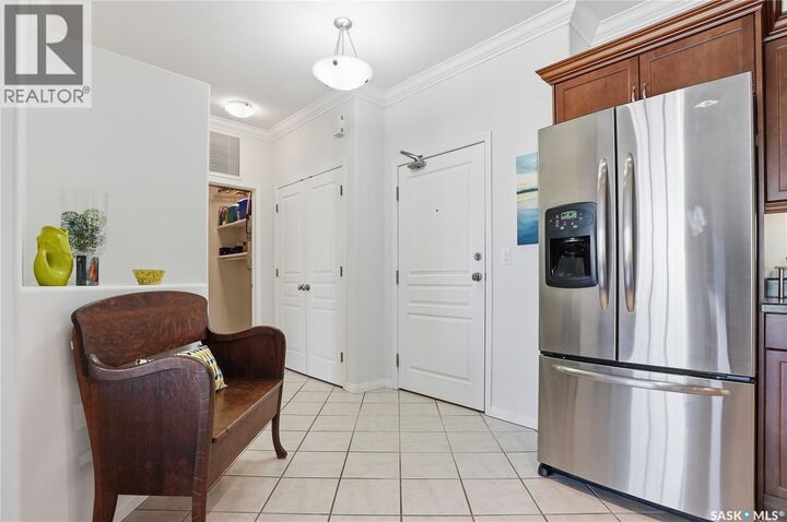 Property Photo:  304 218 Heath Avenue  SK S7S 0A1 