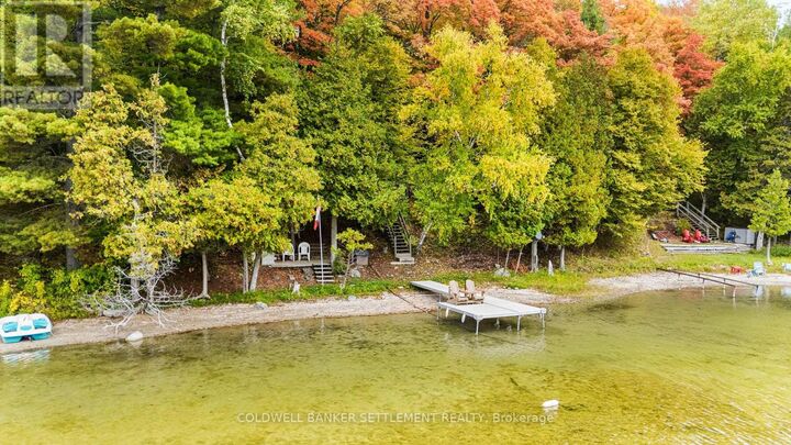 Property Photo:  120 Upper Lake Lane  ON K0H 1T0 