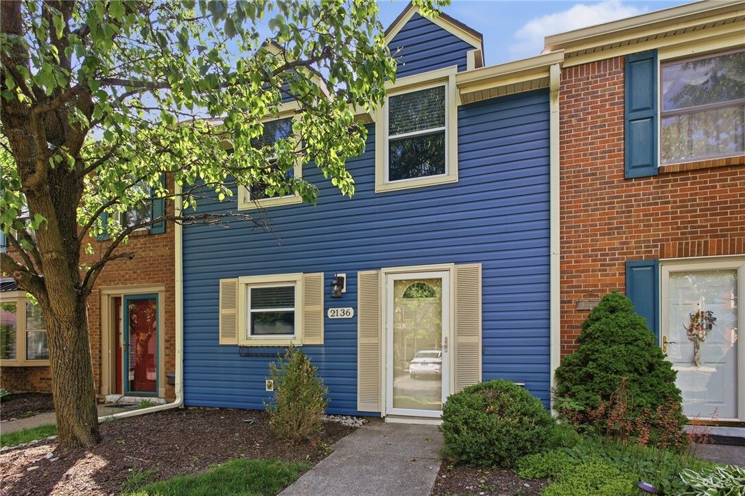 Property Photo:  2136 Hewitt Avenue 2136  OH 45440 