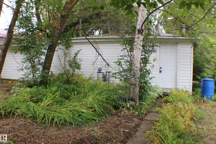 620 Lakeside Point(E) — photo 1