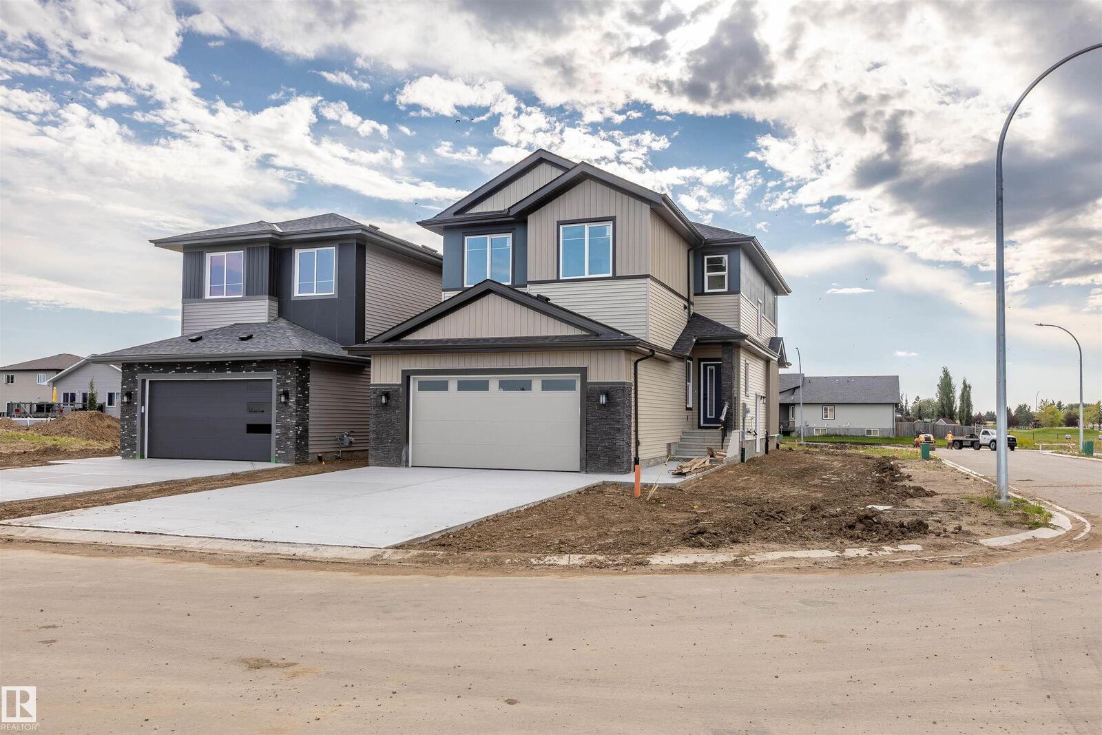 Property Photo: 10462 104 Street AB T8R 0C9