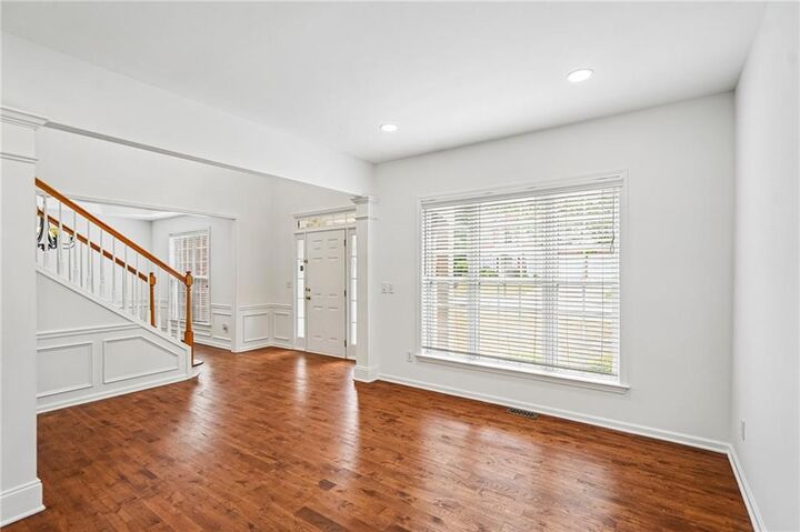 Property Photo:  5157 Wellisford Court  GA 30024 