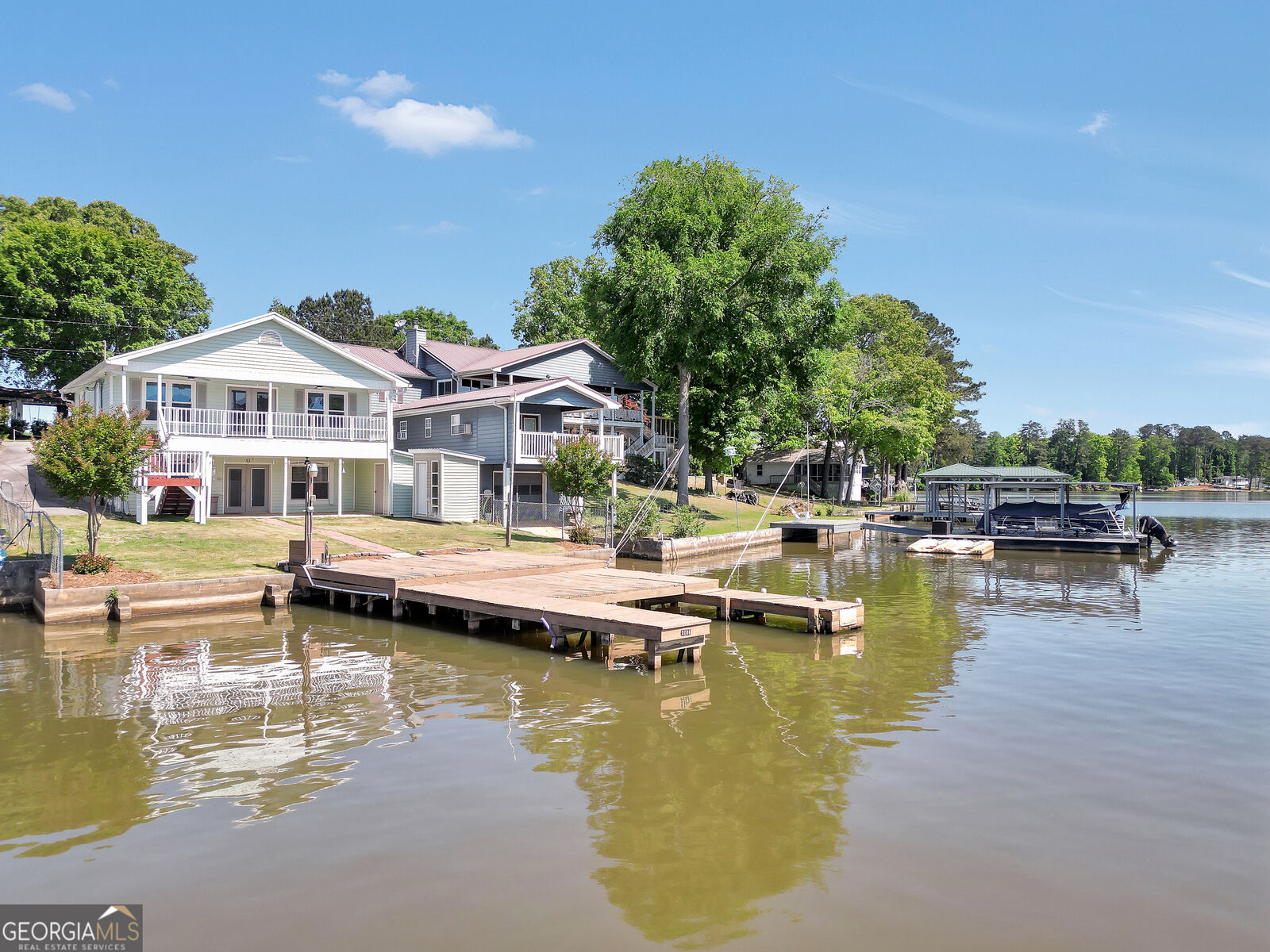 Property Photo: 260 Arrow Point Road GA 30233