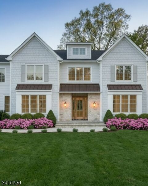 Property Photo:  5 Joanna Way  NJ 07928 