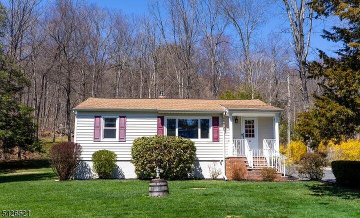 Property Photo:  35 Cedar Terrace  NJ 07885 