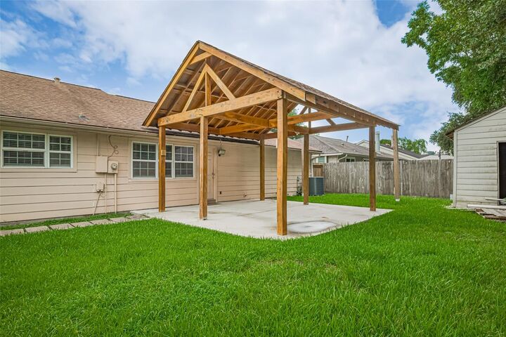 Property Photo:  3714 Parkridge Glen Drive  TX 77082 
